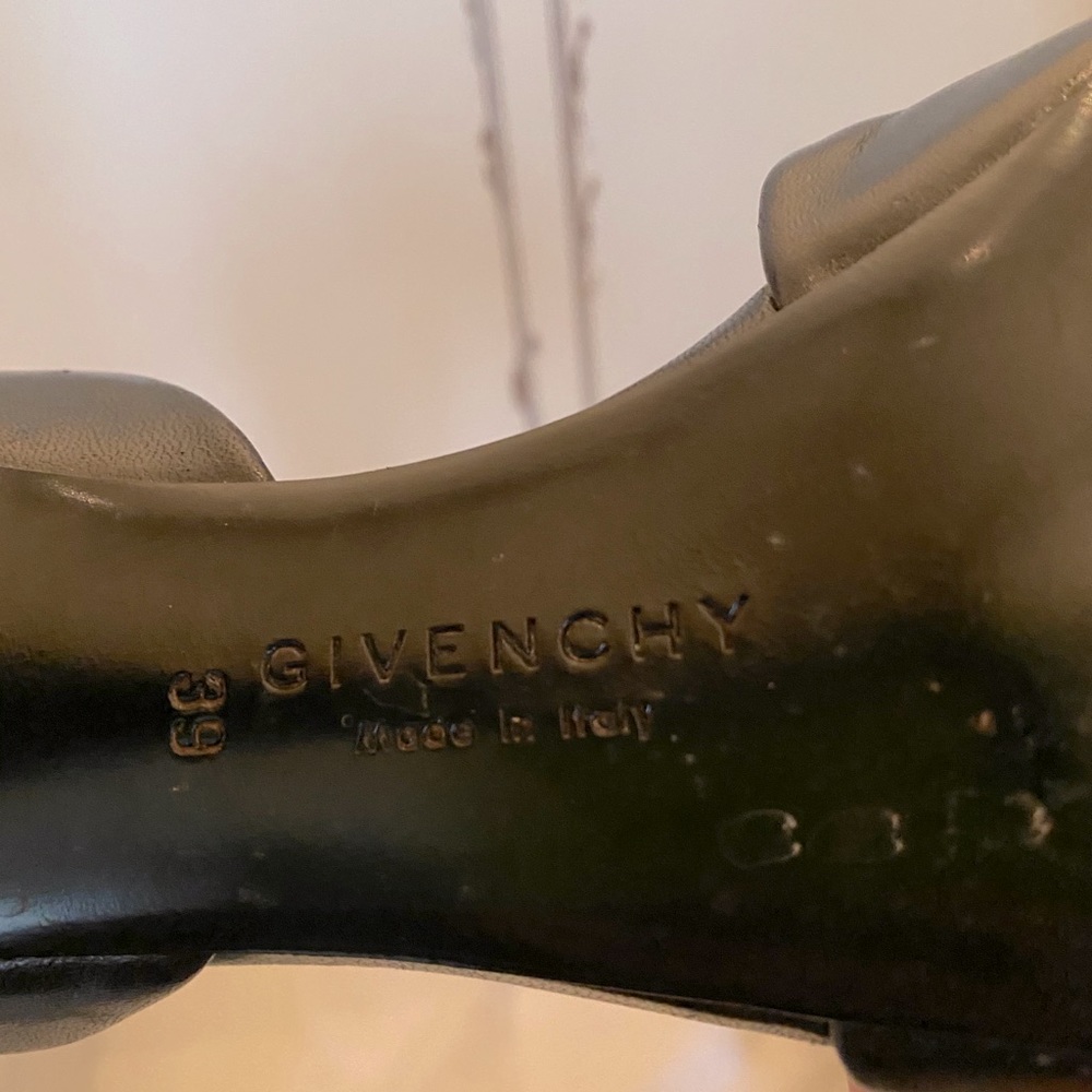 Givenchy Pumps - Picture 6 of 11